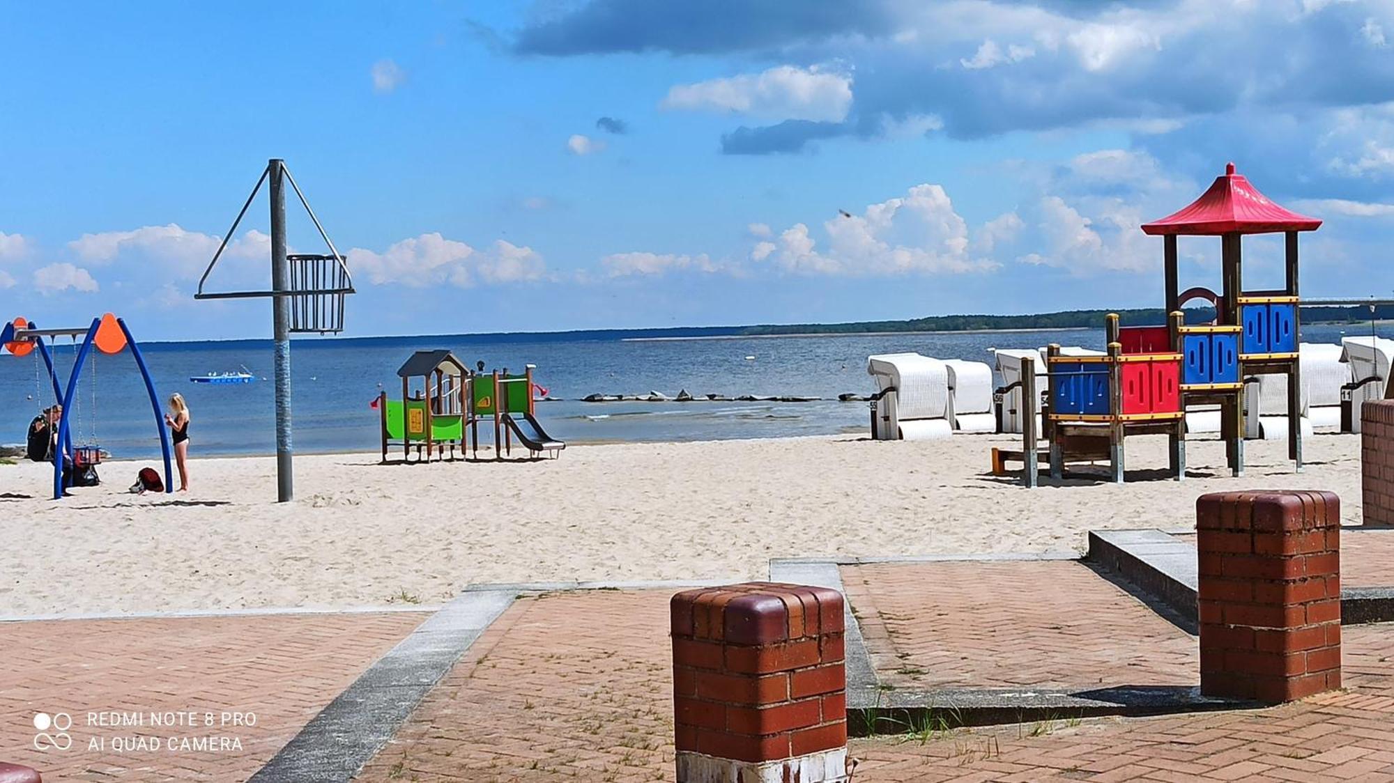 Fe'Wo, Strandnah, Ueckermuende3Ps,1Hund,Stettiner Haff, Exteriör bild